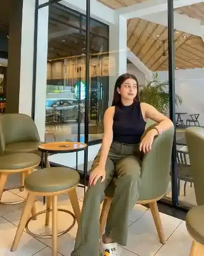Escort Service Kasya