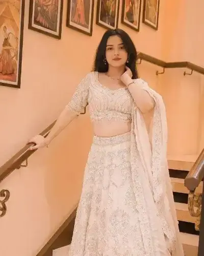 Escort Kasya